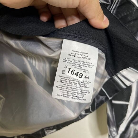 Nike SHIELD Jacket Medium Full-Zip Running Black Mesh Panel Hide Away Hooded - Picture 11 of 15